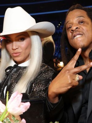 LOS ANGELES, CALIFORNIA - FEBRUARY 04: (L-R) Beyoncé and Jay-Z attend the 66th GRAMMY Awards at Crypto.com Arena on February 04, 2024 in Los Angeles, California. (Photo by Kevin Mazur/Getty Images for The Recording Academy)