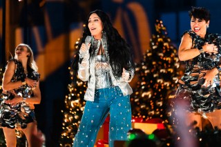 CHRISTMAS IN ROCKEFELLER CENTER -- Pictured: Cher -- (Photo by: Ralph Bavaro/NBC)