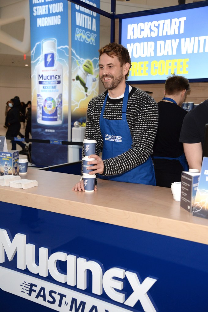 Nick Viall Hands Out Free Coffee At The Mucinex Kickstart Cafe