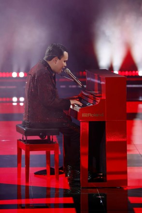 AMERICA'S GOT TALENT: FANTASY LEAGUE -- Episode 101 -- Pictured: Kodi Lee -- (Photo by: Trae Patton/NBC)