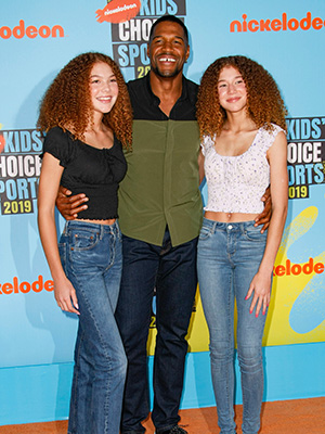 Michael Strahan with his daughters Isabella and Sophia Strahan