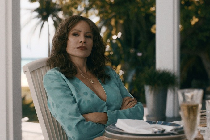 Sofía Looks Regal in This Scene