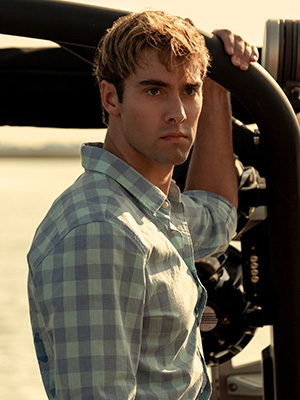 Austin North in a scene from Outer Banks