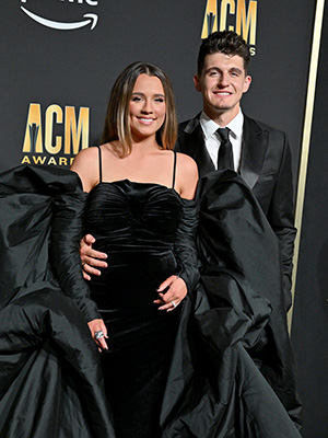 Gabby Barrett, Cade Foehner