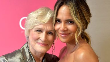 BEVERLY HILLS, CA - FEBRUARY 19:  Glenn Close (L) and Halle Berry attend The 21st CDGA (Costume Designers Guild Awards) at The Beverly Hilton Hotel on February 19, 2019 in Beverly Hills, California.  (Photo by Amy Sussman/Getty Images for CDGA)