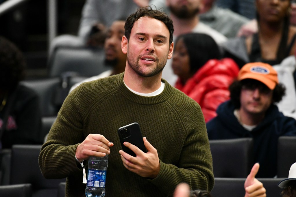 Scooter Braun attending a basketball game between the Los Angeles Clippers and the Denver Nuggets