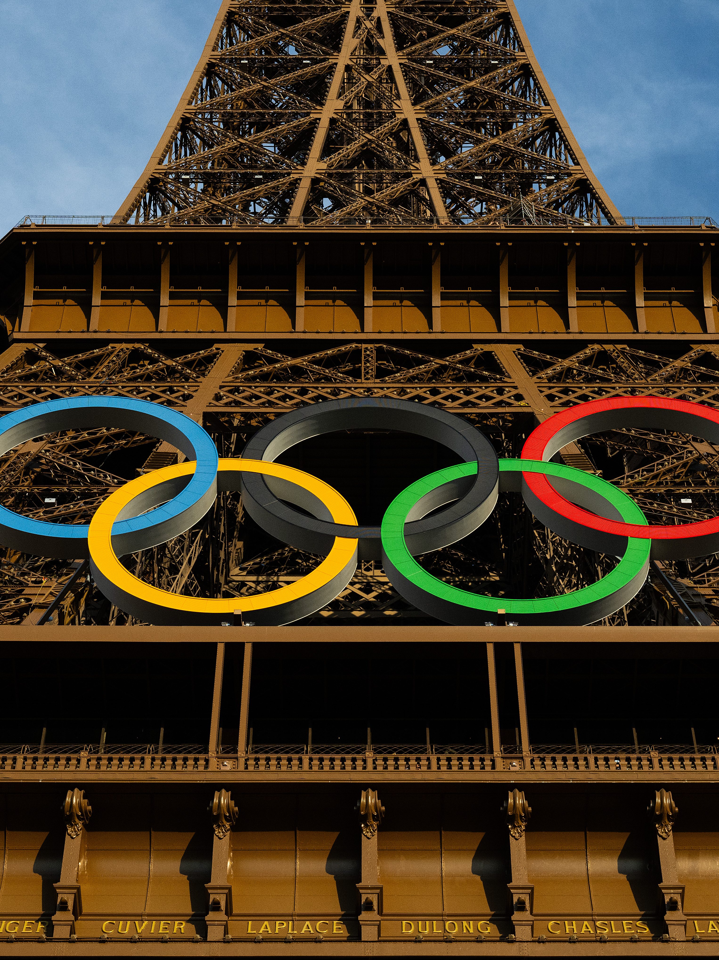 PARIS, FRANCE - JULY 20: A general view of the Eiffel Tower at as the Olympic Rings are displayed during previews ahead of the Paris 2024 Olympic Gameson July 20, 2024 in Paris, France. (Photo by David Ramos/Getty Images)