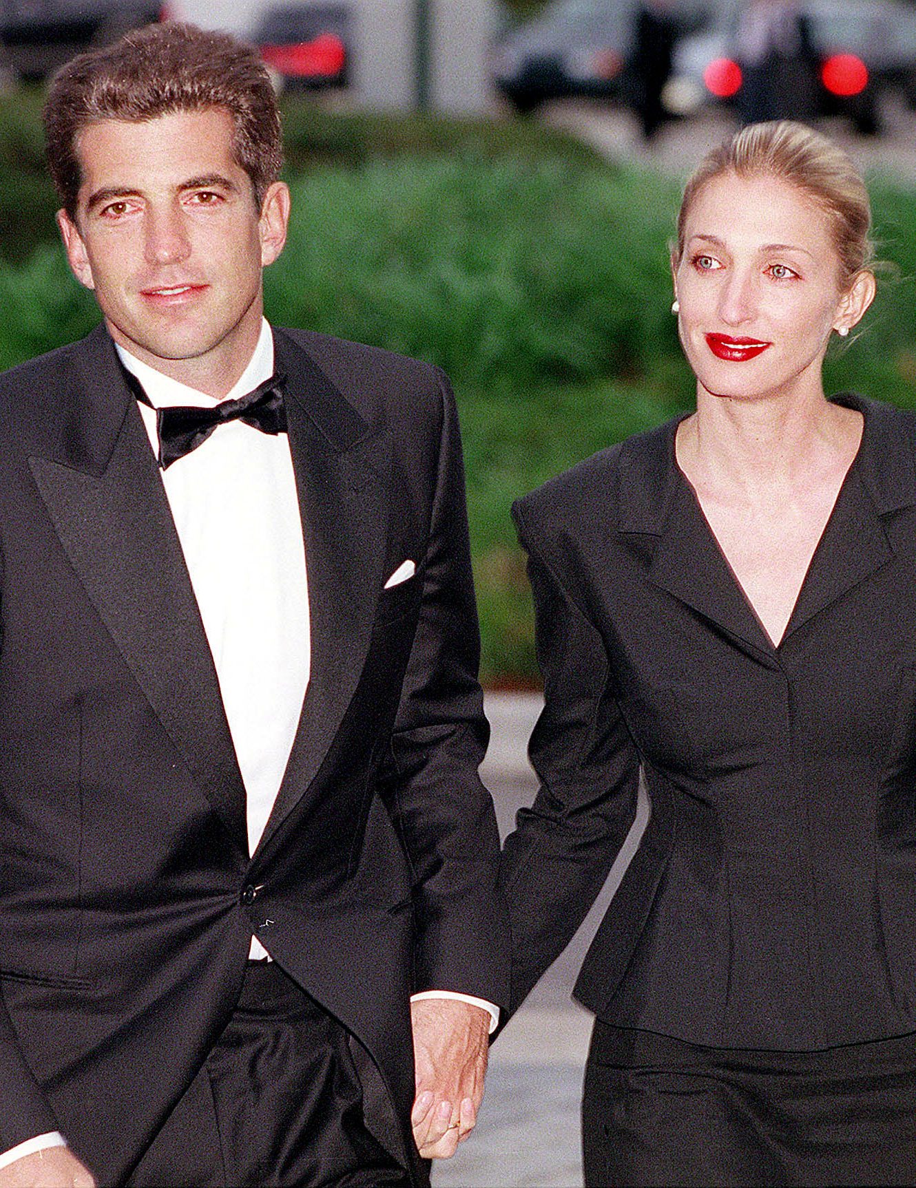 John F. Kennedy, Jr. and his wife Carolyn Bessette Kennedy arrive at the annual John F. Kennedy Library Foundation dinner and Profiles in Courage awards in honor of the former President's 82nd Birthday, Sunday, May 23, 1999 at the Kennedy Library in Boston, MA. (Photo by Justin Ide)