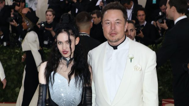 NEW YORK, NY - MAY 07:  Grimes and Elon Musk attend "Heavenly Bodies: Fashion & the Catholic Imagination", the 2018 Costume Institute Benefit at Metropolitan Museum of Art on May 7, 2018 in New York City.  (Photo by Taylor Hill/Getty Images)