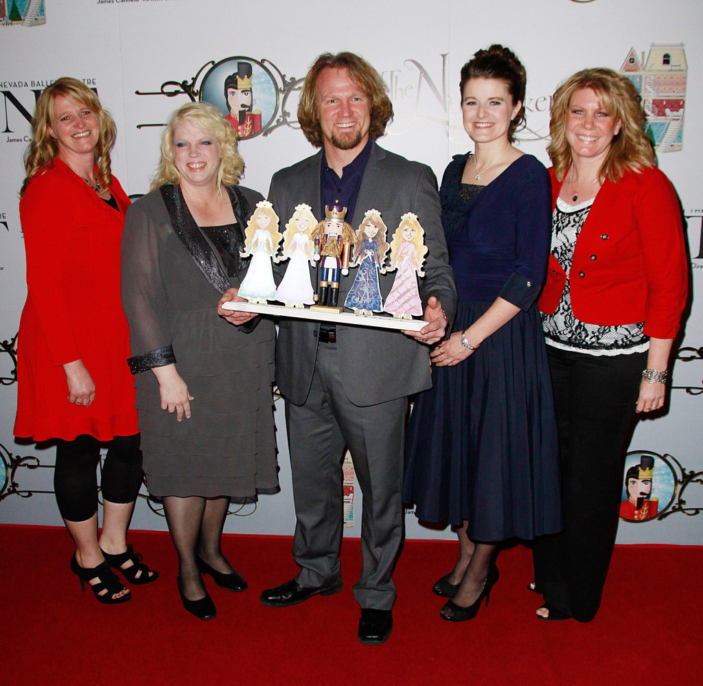 LAS VEGAS, NV - DECEMBER 15:Cast of TLC's "Sister Wives" Christine Brown, Janelle Brown, Kody Brown, Robyn Brown  and Meri Brown attend the Nevada Ballet Theatre's Production of "The Nutcracker" opening night performance at the Smith Center on December 15, 2012 in Las Vegas, Nevada.  (Photo by Marcel Thomas/FilmMagic)