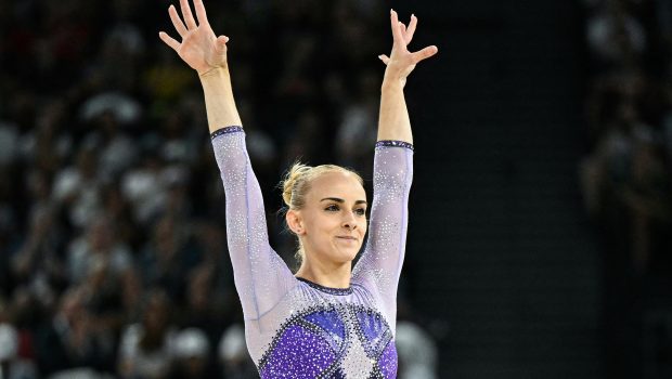 Alice D'amato competes in the artistic gymnastics women's floor exercise final in Paris