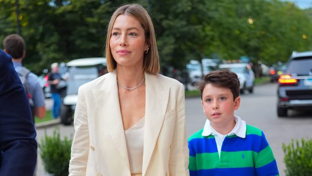 NEW YORK, NEW YORK - AUGUST 29: Jessica Biel and her son Silas Timberlake attend day 4 of the 2024 US Open Tennis Championships on August 29, 2024 in Flushing, Queens, New York.  (Photo by Gotham/GC Images)