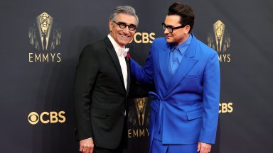 LOS ANGELES, CALIFORNIA - SEPTEMBER 19: (L-R) Eugene Levy and Dan Levy attend the 73rd Primetime Emmy Awards at L.A. LIVE on September 19, 2021 in Los Angeles, California. (Photo by Rich Fury/Getty Images)