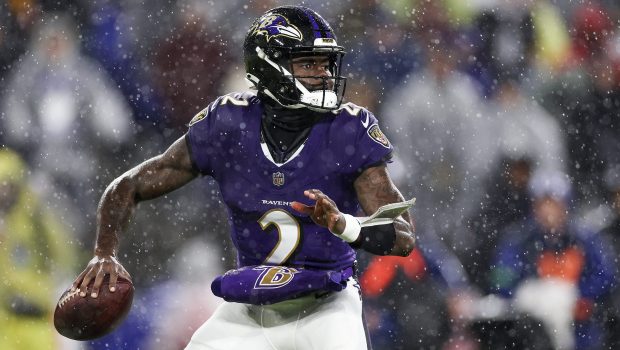 BALTIMORE, MARYLAND - JANUARY 06: Tyler Huntley #2 of the Baltimore Ravens looks to throw a pass in the first quarter of a game against the Pittsburgh Steelers at M&T Bank Stadium on January 06, 2024 in Baltimore, Maryland. (Photo by Patrick Smith/Getty Images)