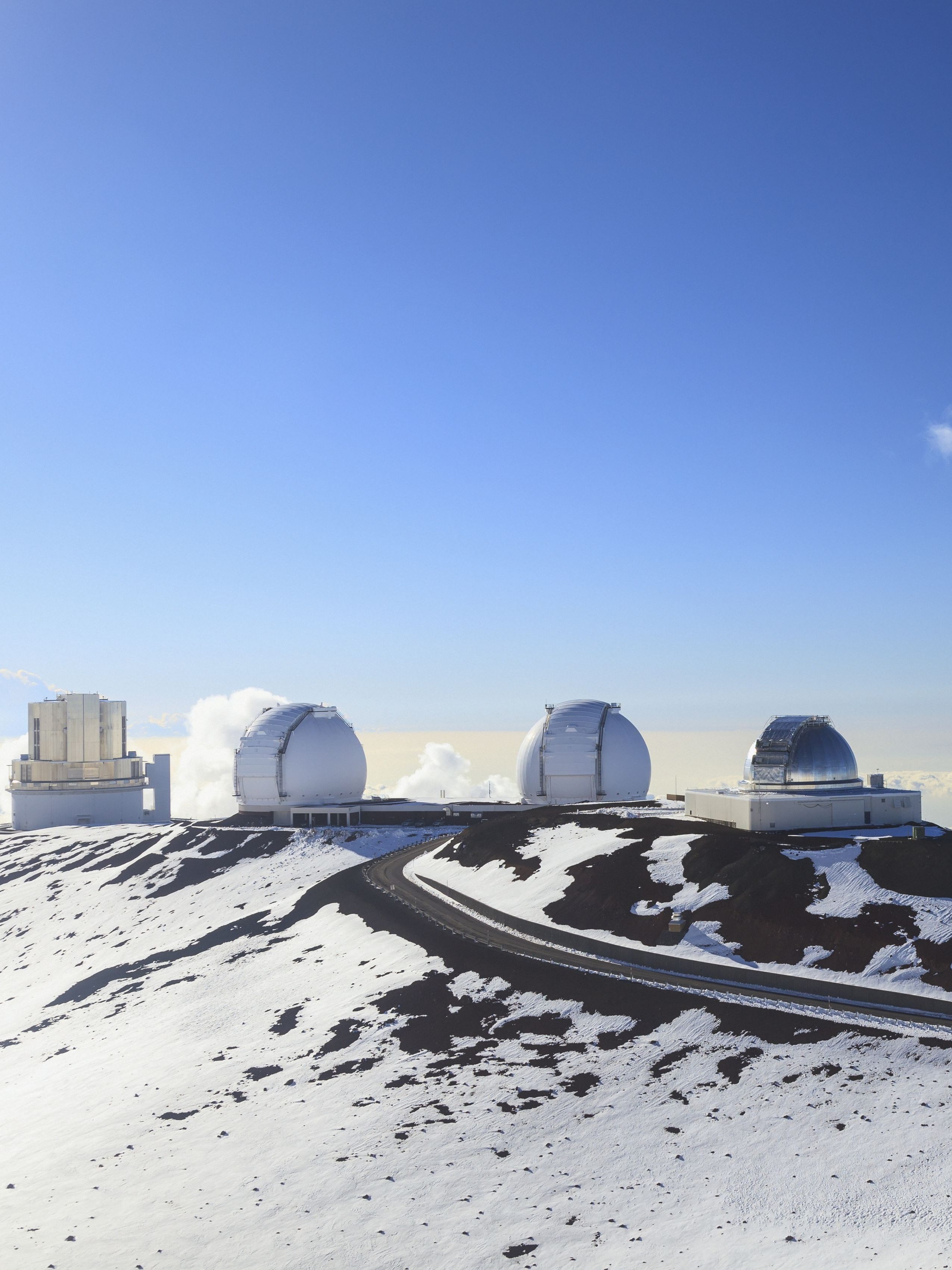 View From Mauna Kea Observatories The Summit Of Mauna Kea On The Island Of Hawaii Hosts The World's Largest Astronomical Observatory; Mauna Kea Hawaii United States Of America. (Photo by: Stuart Westmorland/Design Pics Editorial/Universal Images Group via Getty Images)