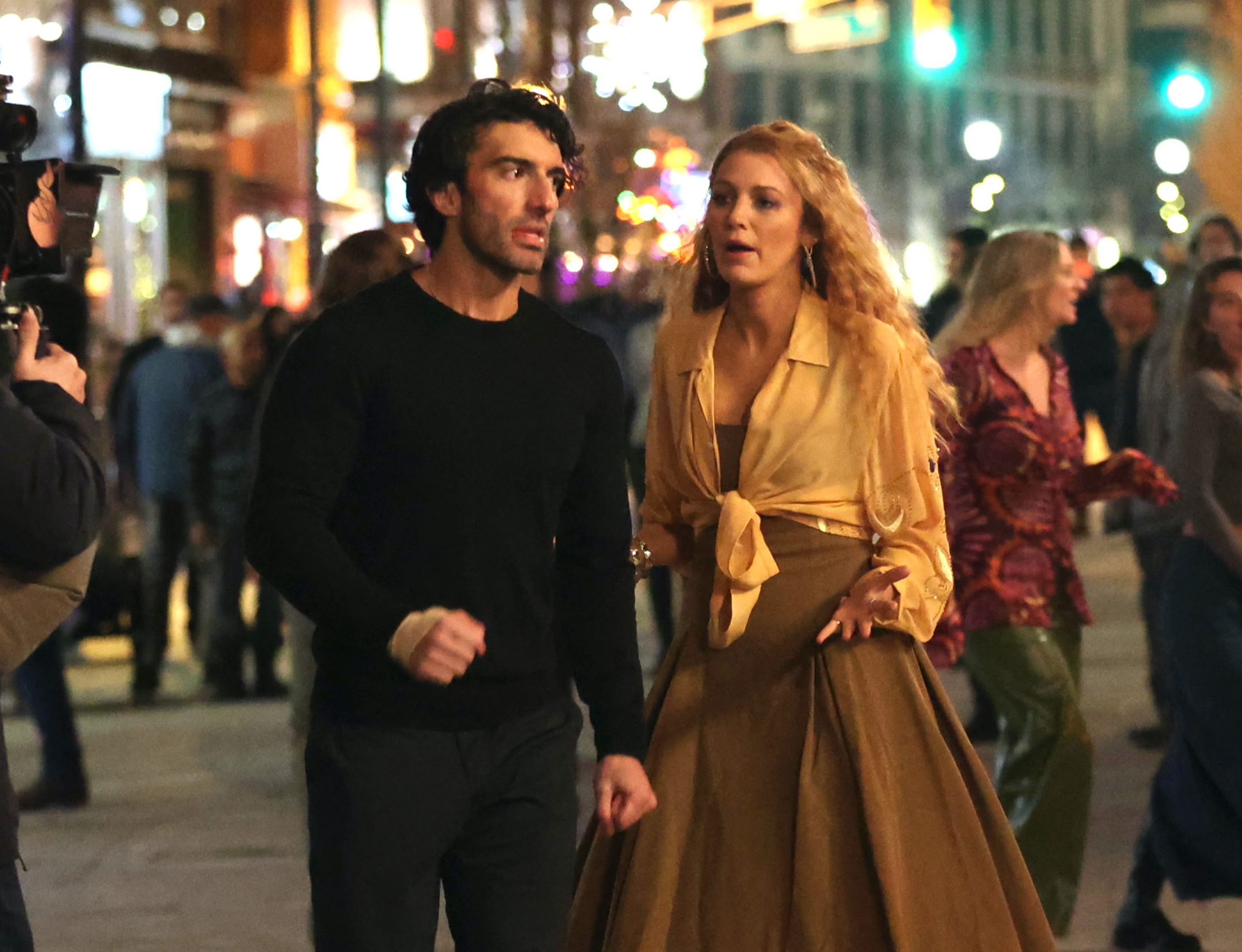 Blake Lively & Justin Baldoni on the Set of 'It Ends With Us': Photos