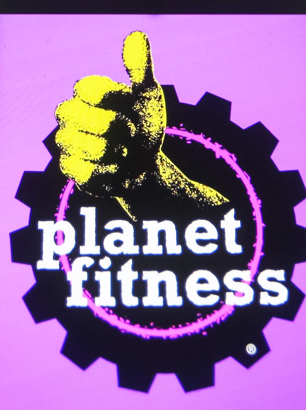 L.A. County Planet Fitness Locations Open to Residents & First Responders